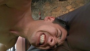 This Chab stop himself from screaming